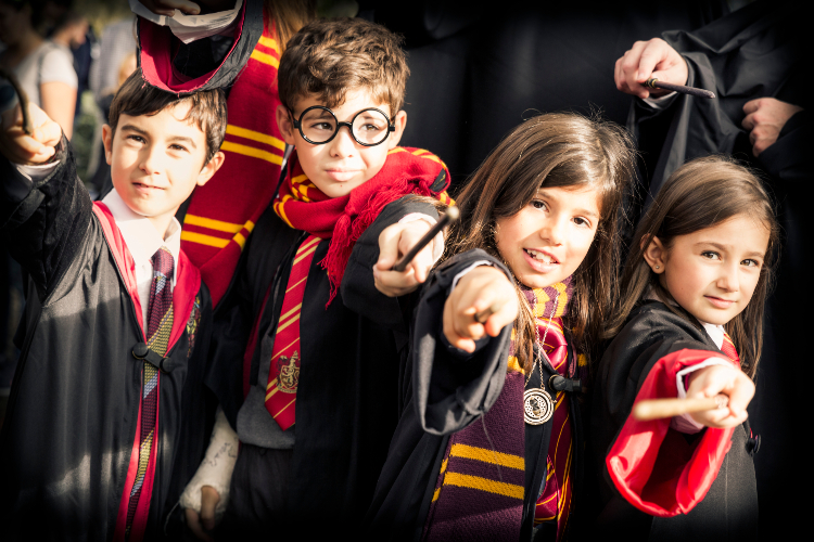 Niños disfrazados de Harry Potter