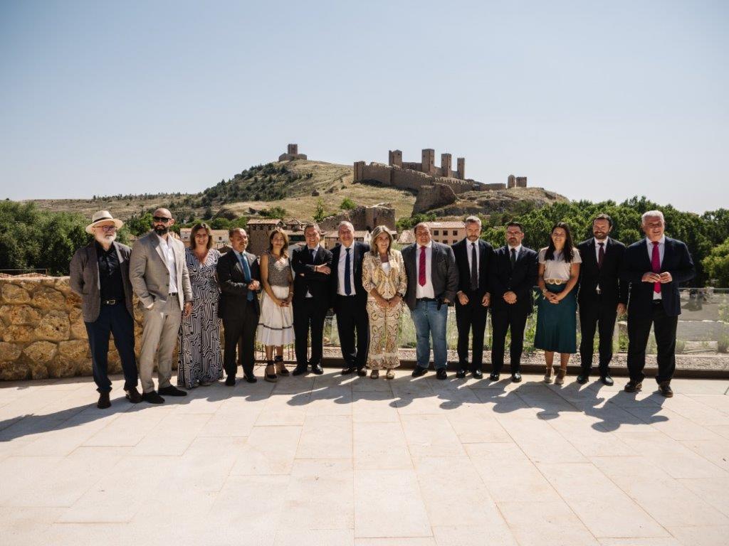 Visita ministro de Industria y Turismo al Parador de Molina de Aragón