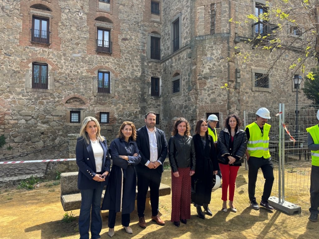 Visita a las obras del Parador de Oropesa