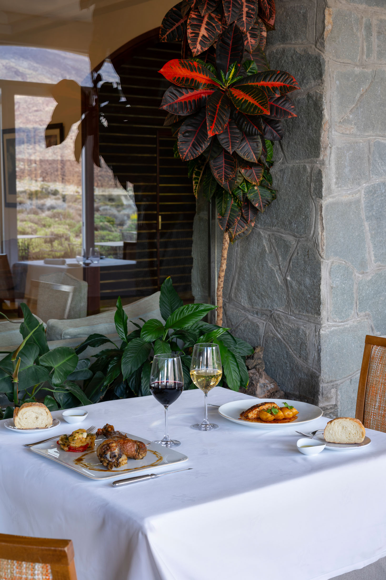 Mesa del restaurante del Parador de Las Cañadas del Teide
