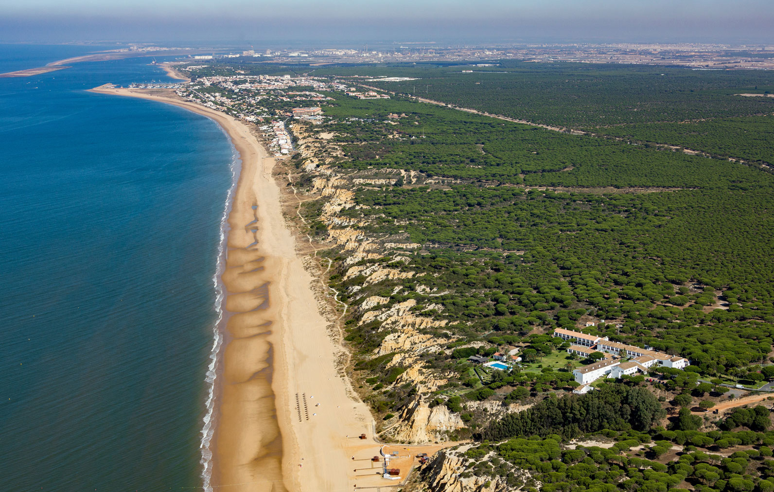 vista aérea playa del Parador de Mazagón