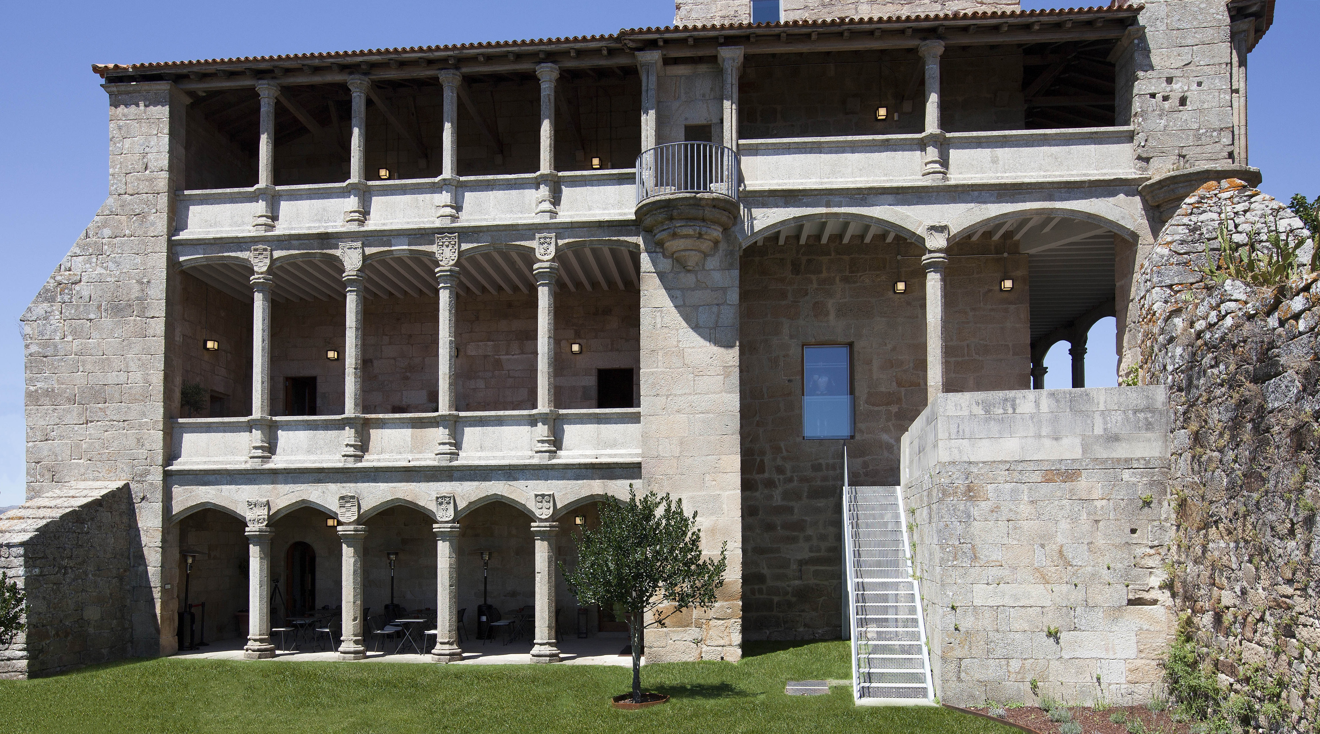 Fachada del Palacio de los Condes de Gondomar