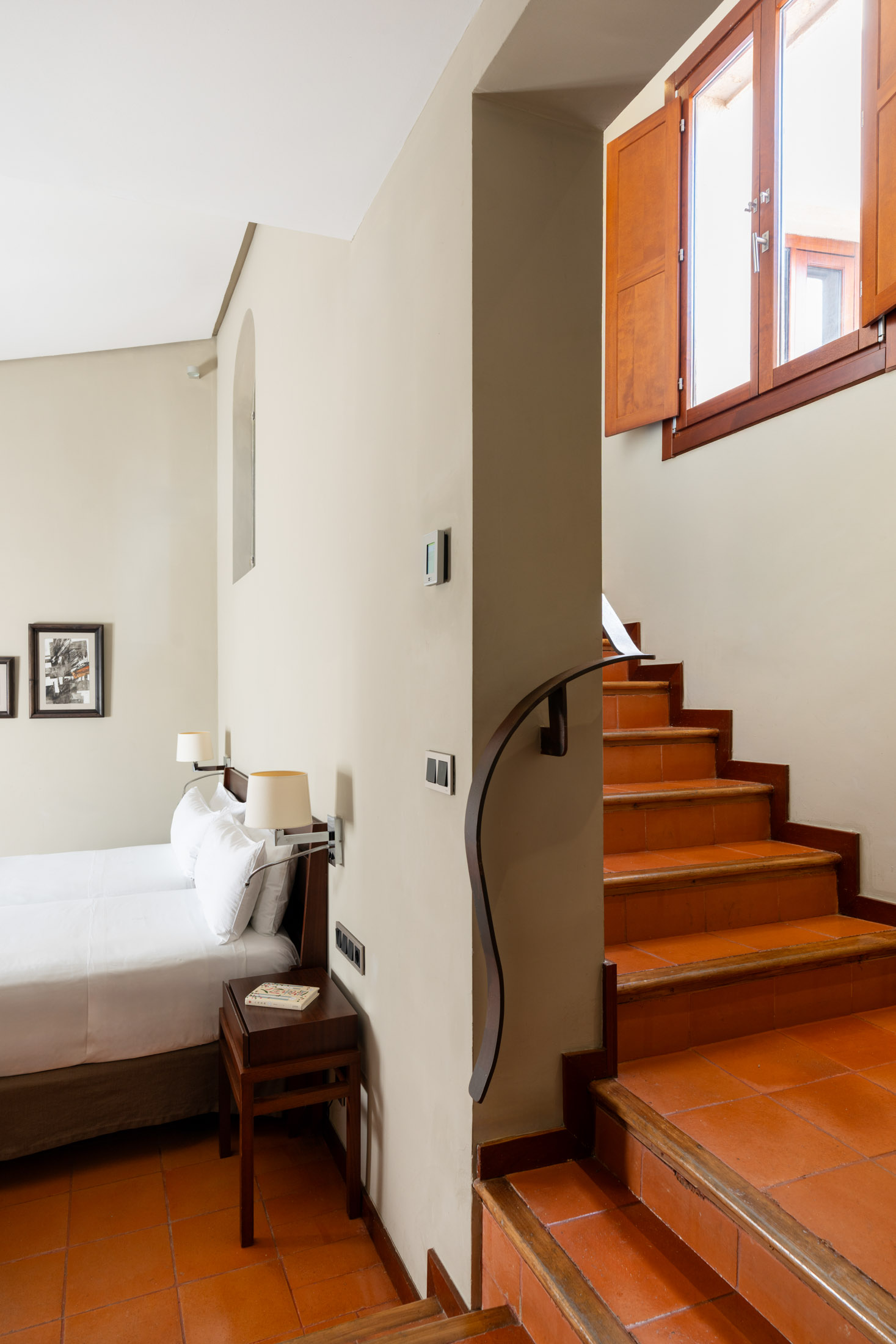Acceso de habitación estándar del Parador de Cáceres