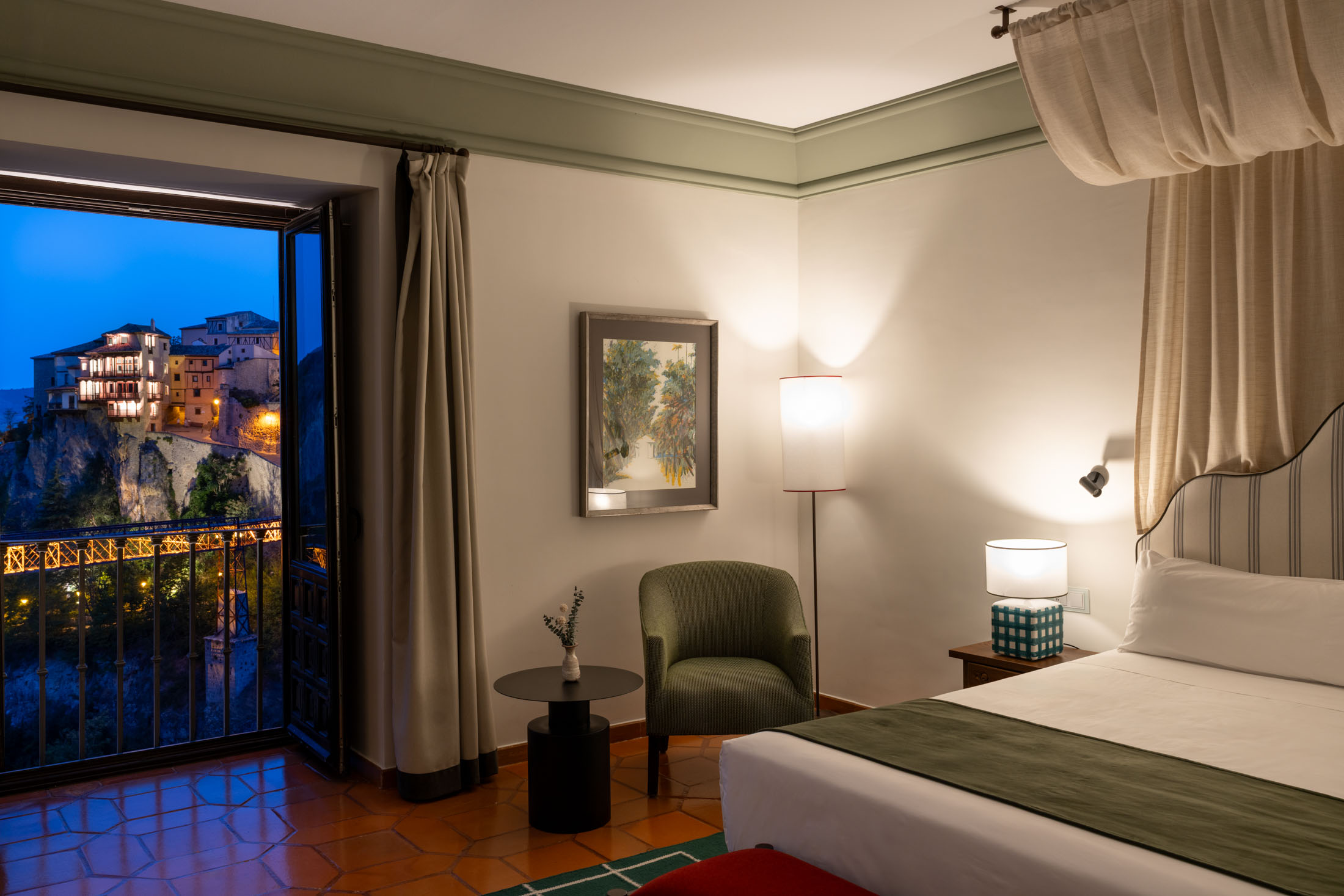 Vista parcial de habitación doble superior del Parador de Cuenca