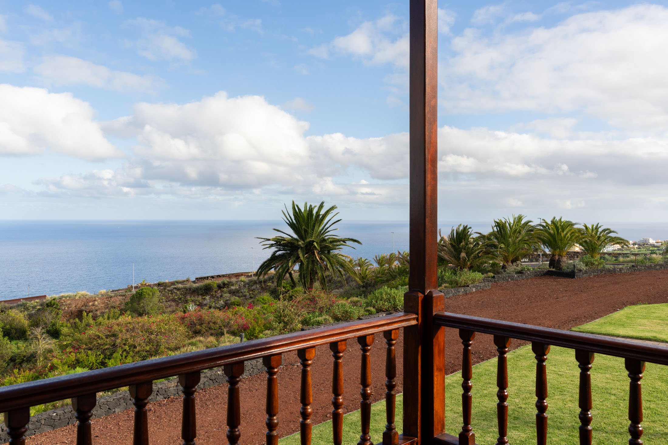 Vista parcial de habitaciones de junior suite del Parador de La Palma