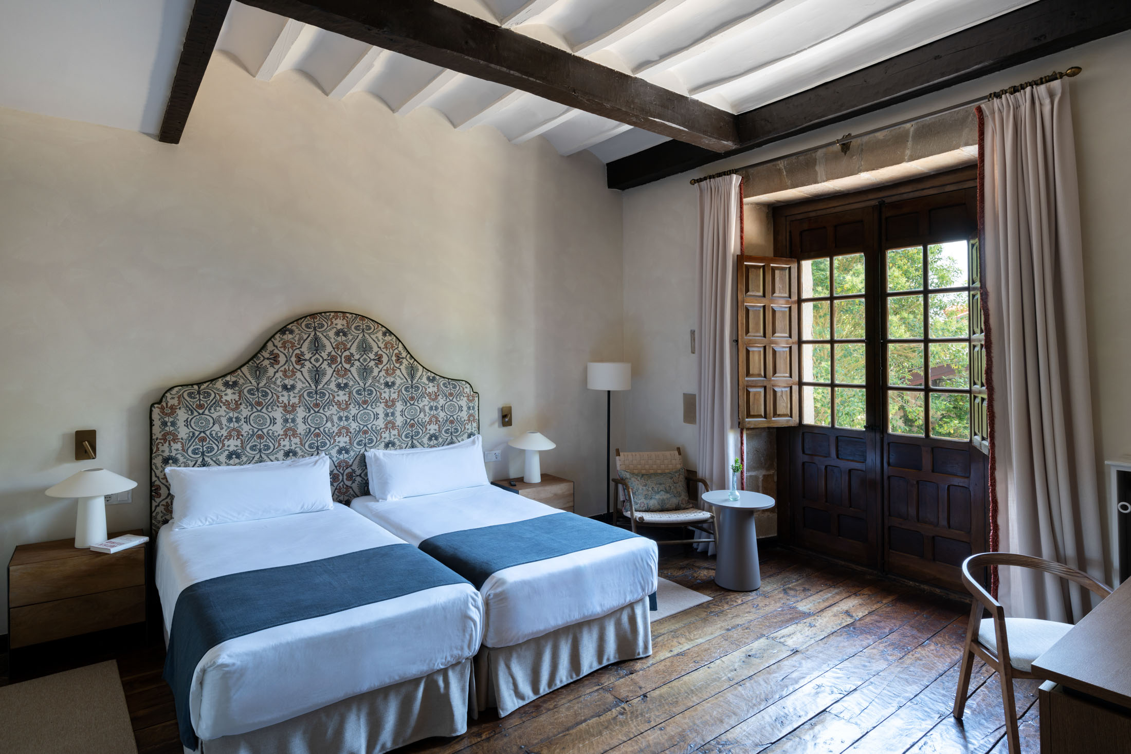 Habitación estándar del Parador de Santillana Gil Blas