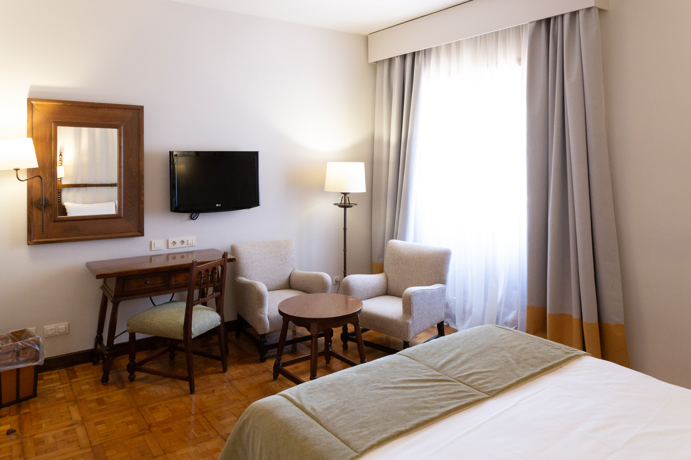 Vista parcial de Habitación superior en el Parador de Tordesillas
