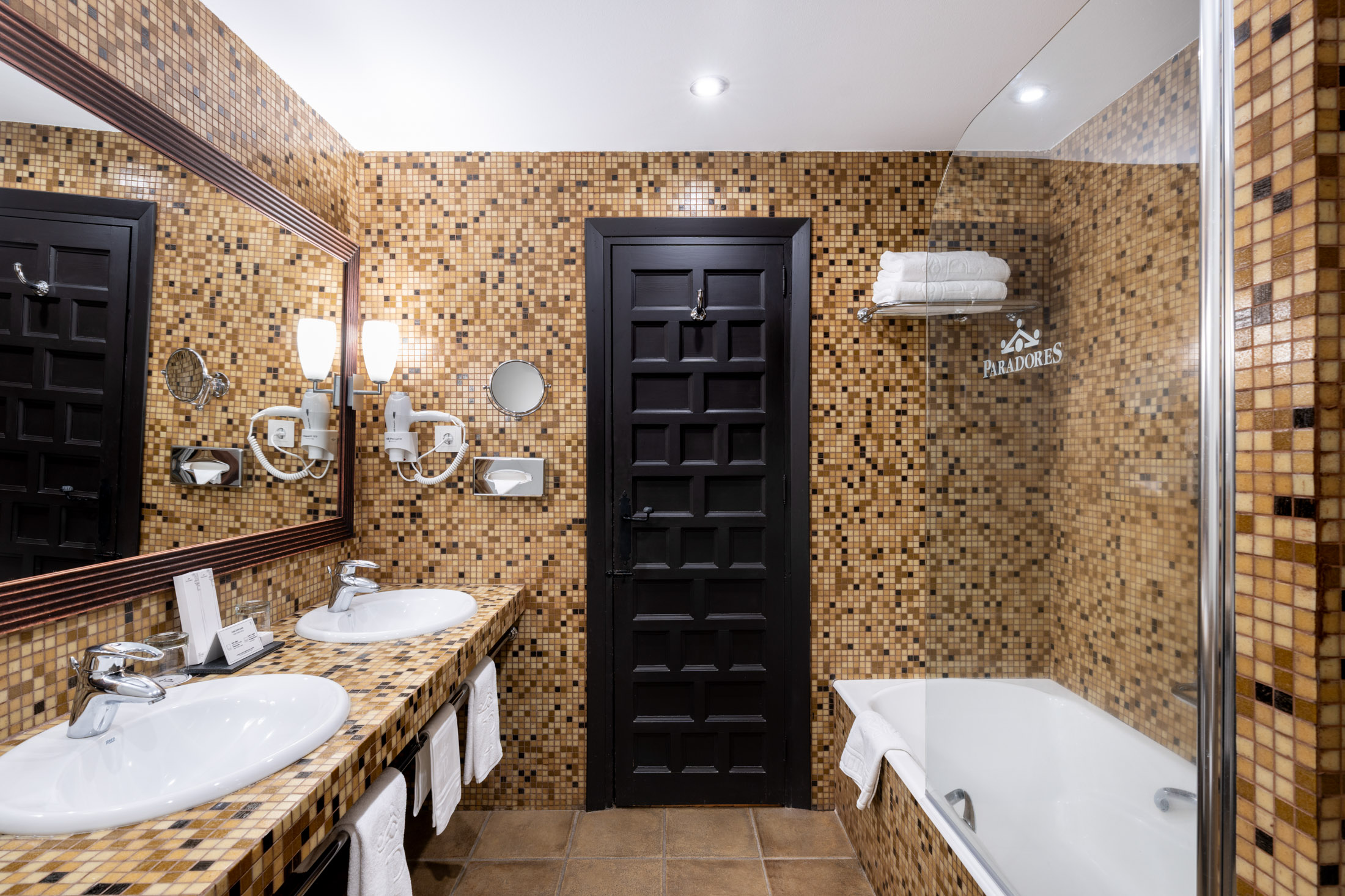 Habitación doble superior en el Parador de Trujillo