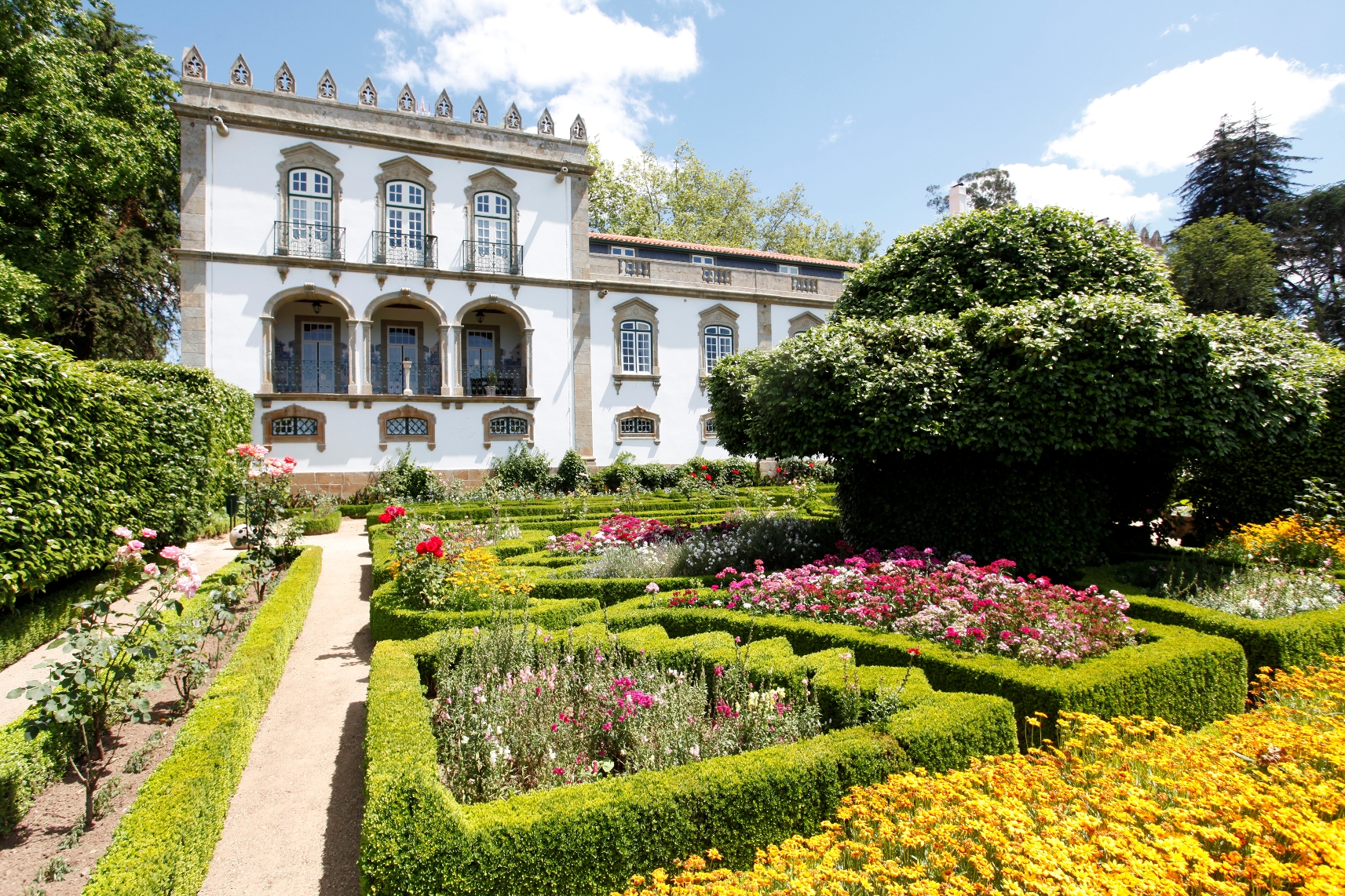 Parador Casa da Ínsua vista panorámica fachada