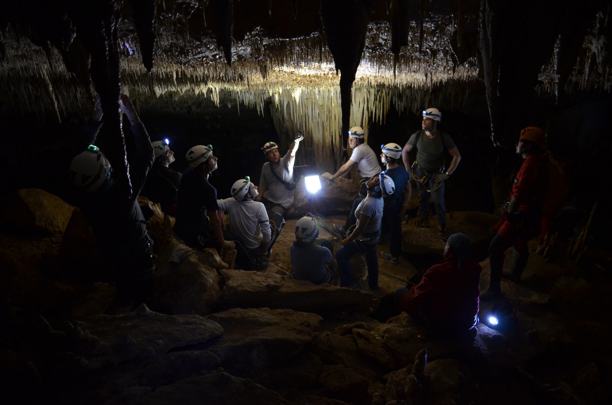 Cueva de Nerja Miguel Joven