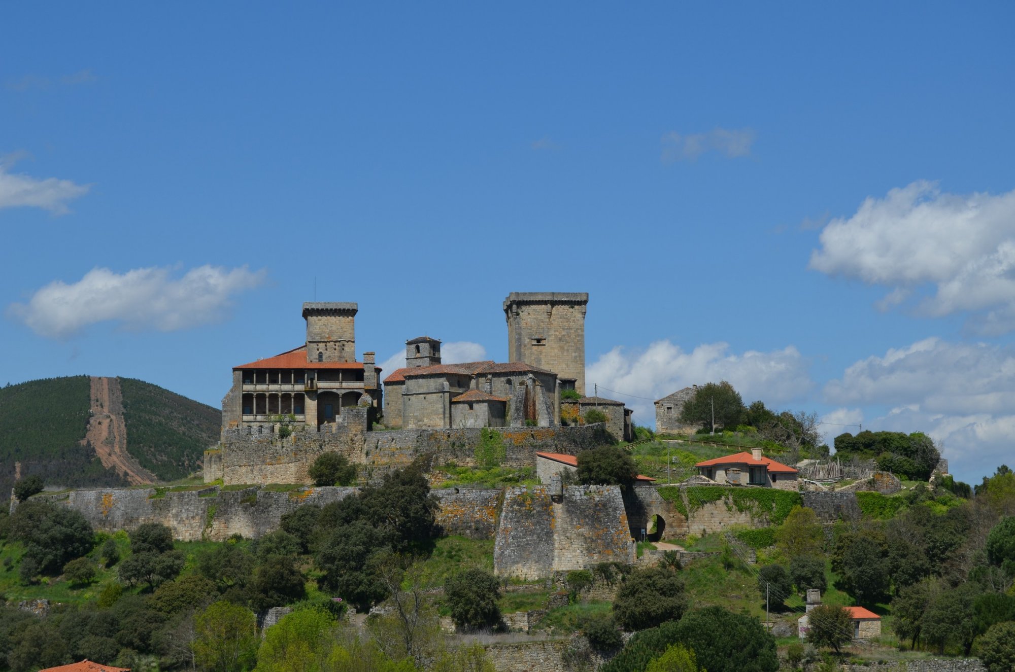 Parador Castillo de Monterrei 