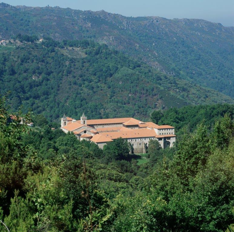 Exterior del Parador de Santo Estevo