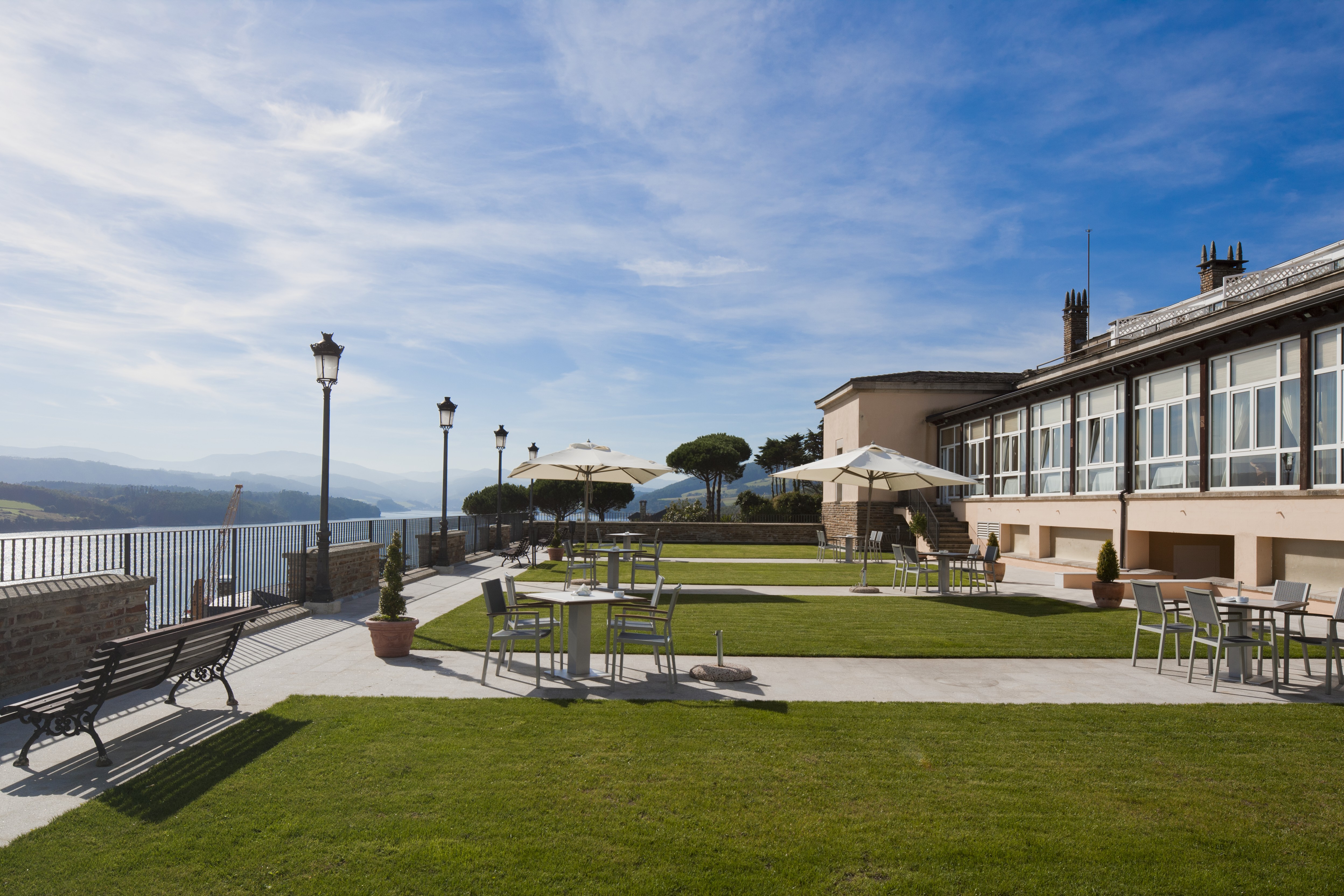  Terraza del Parador de Ribadeo 