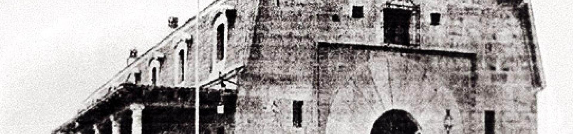 histor-gredos-facha-a.jpg histor-gredos-facha-a.jpg