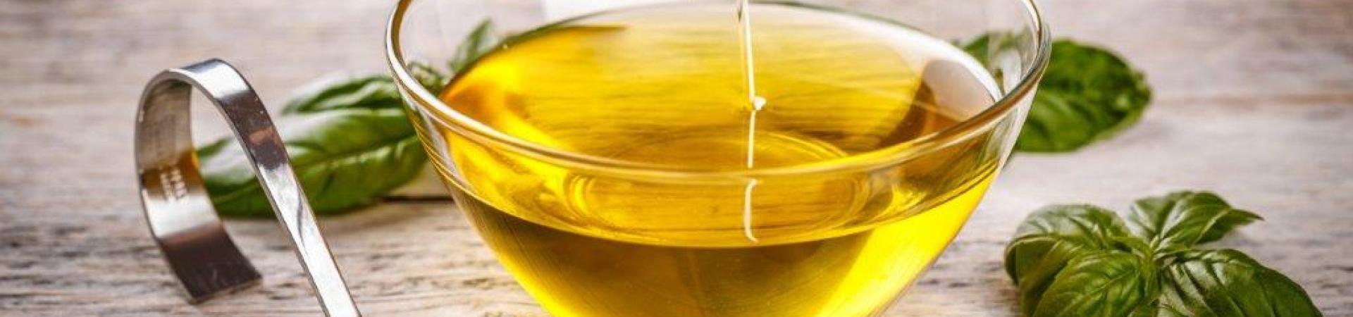 olive-oil-cw3p8xt.jpg olive-oil-cw3p8xt.jpg