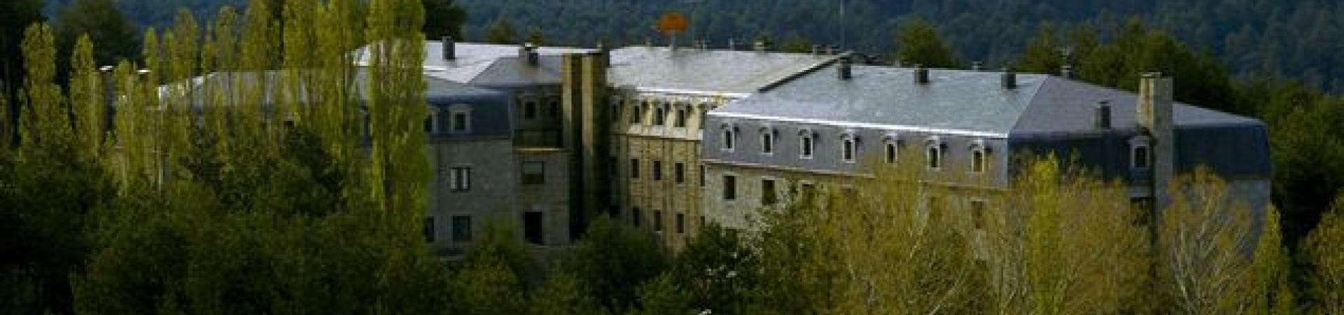 parador-gredos.jpg parador-gredos.jpg