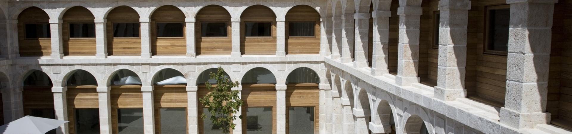 parador_de_alcala_de_henares_15.jpg parador_de_alcala_de_henares_15.jpg