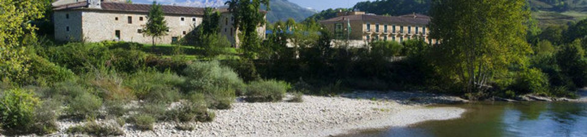 parador_de_cangas_de_onis_1.jpg parador_de_cangas_de_onis_1.jpg
