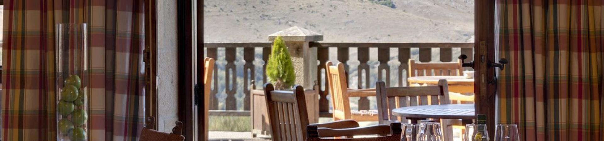 parador_de_cervera_de_pisuerga_28_comedor.jpg parador_de_cervera_de_pisuerga_28_comedor.jpg