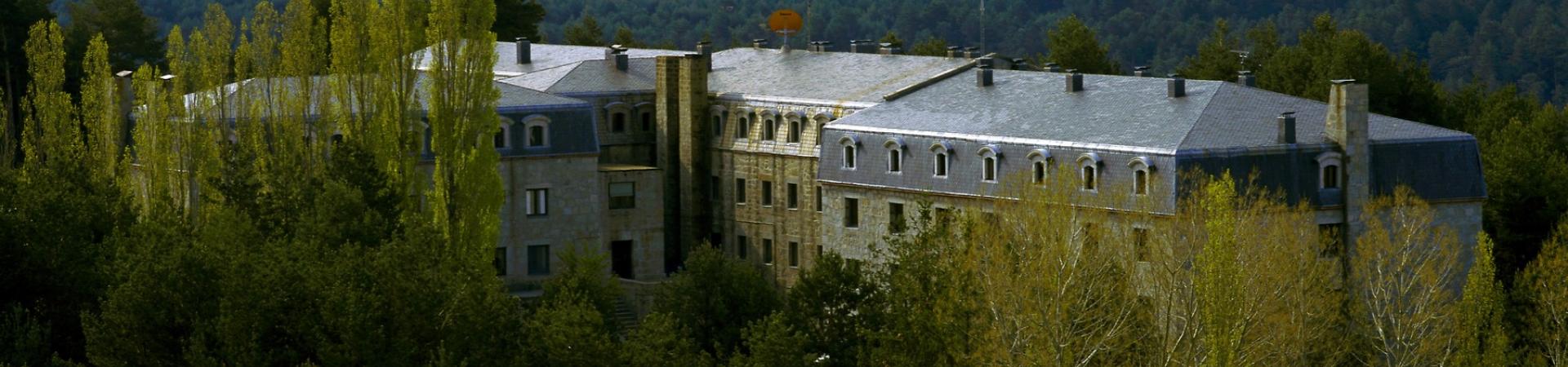 parador_de_gredos_6.jpg parador_de_gredos_6.jpg