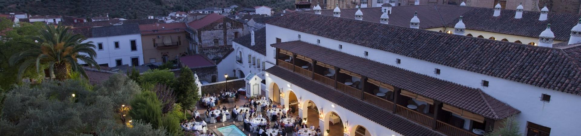 parador_de_guadalupe_12_con_montaje_boda.jpg parador_de_guadalupe_12_con_montaje_boda.jpg