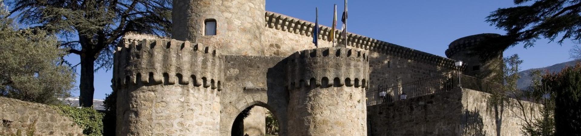 parador_de_jarandilla_11_puente_levadizo.jpg parador_de_jarandilla_11_puente_levadizo.jpg