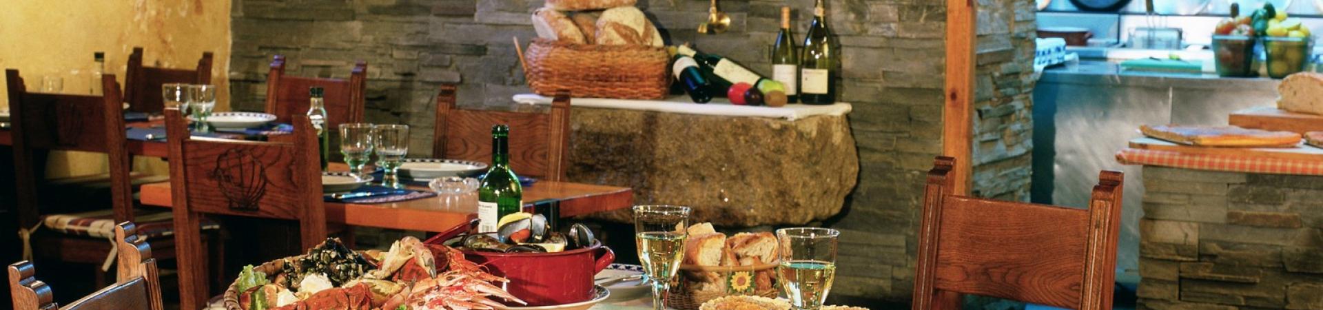 parador_de_santiago_de_compostela_40_taberna_del_enxebre.jpg parador_de_santiago_de_compostela_40_taberna_del_enxebre.jpg