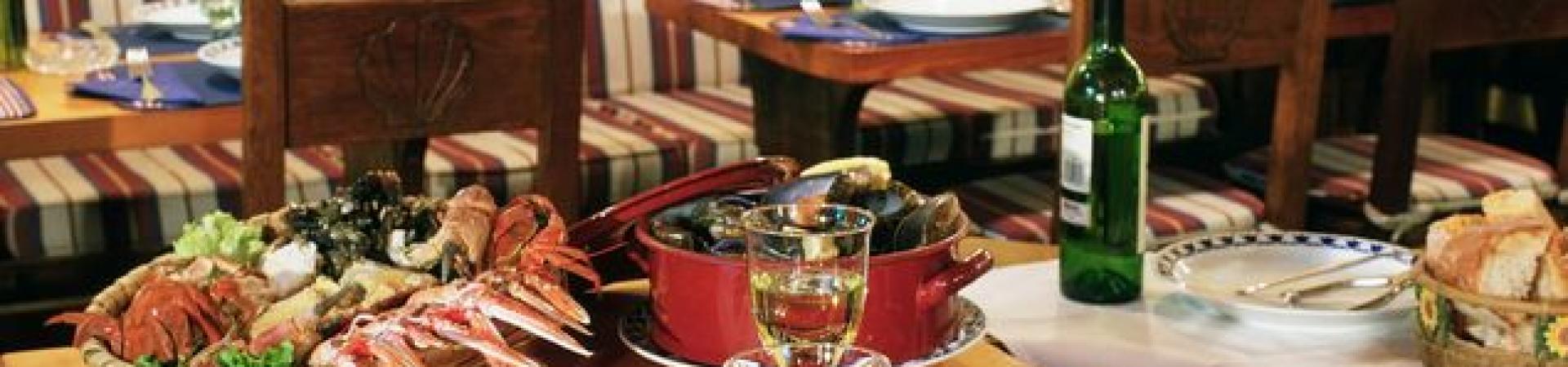 parador_de_santiago_de_compostela_41_taberna_del_enxebre.jpg parador_de_santiago_de_compostela_41_taberna_del_enxebre.jpg