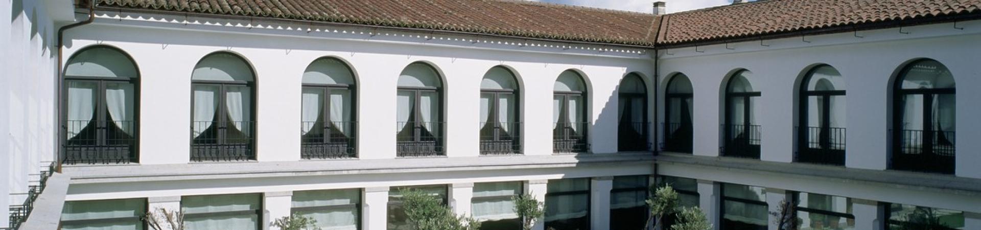 parador_de_trujillo_43.jpg parador_de_trujillo_43.jpg