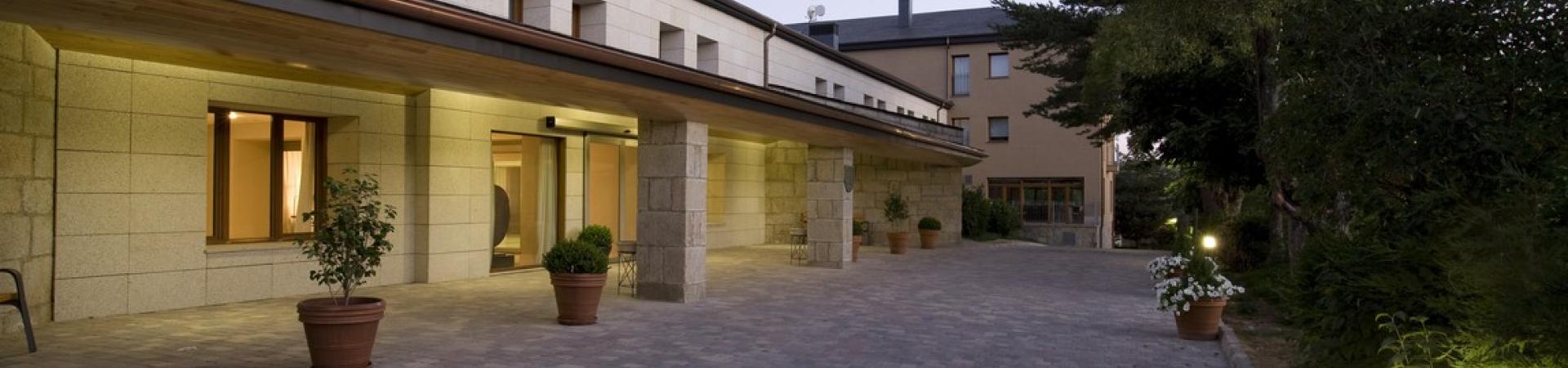 parador_puebla_de_sanabria_51.jpg parador_puebla_de_sanabria_51.jpg