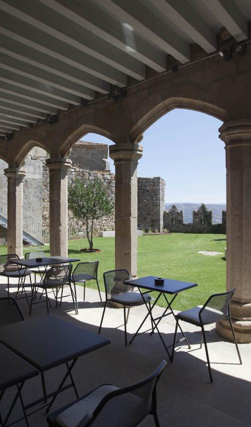 Parador Castillo de Monterrei en Verín Parador Castillo de Monterrei en Verín