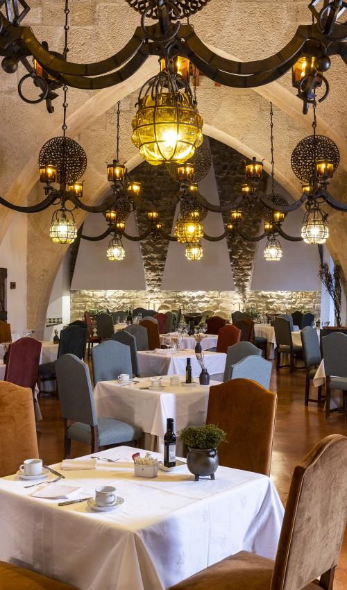 Salón del Parador de Jaén Salón del Parador de Jaén