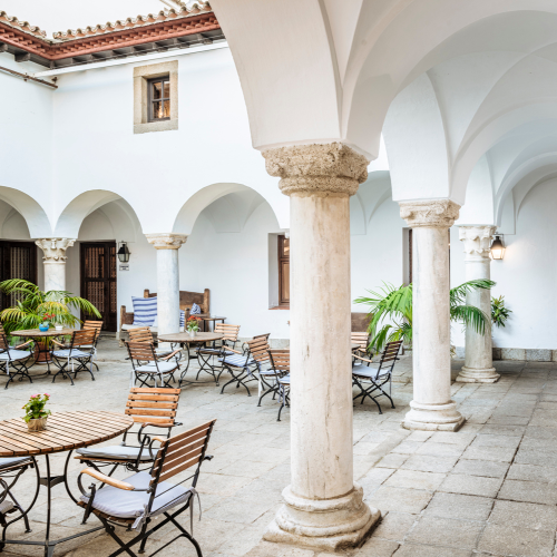 Patio interior Parador de Mérida
