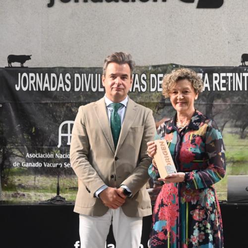 Carmen Comino recogió el premio