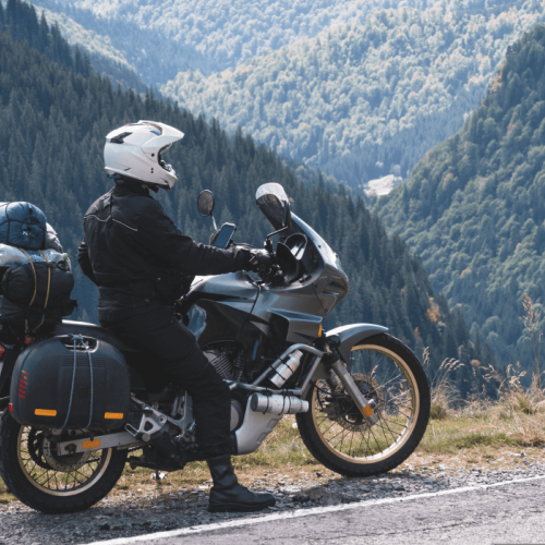 Rutas moteras por Paradores