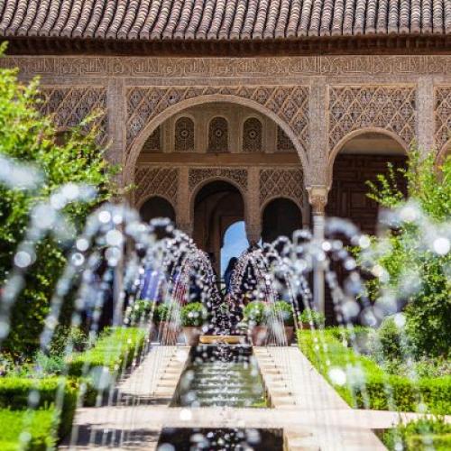 jardines_del_generalife_shutterstock_152698601_redi.jpg