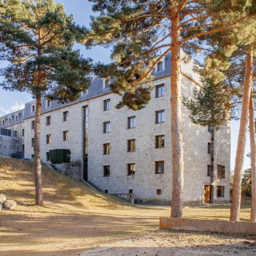 parador_de_gredos_34_exteriores_7.jpg