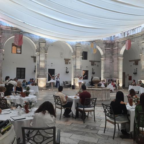 Cena teatralizada