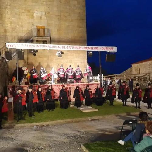 Xuntanza de gaiteiros en Monterrei