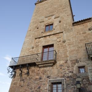 Torre del Parador de Cáceres desde la fachada