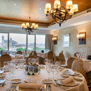 Banquete en el Parador de Salamanca