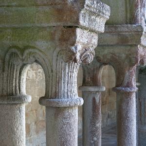 Zonas interiores del Parador de Santo Estevo