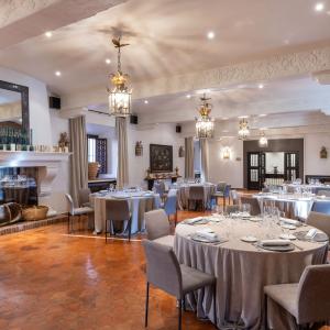 Salón de la Hostería en el Parador de Alcalá de Henares