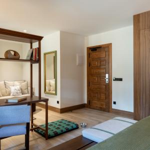 Habitación estándar para mascotas del Parador de Bielsa