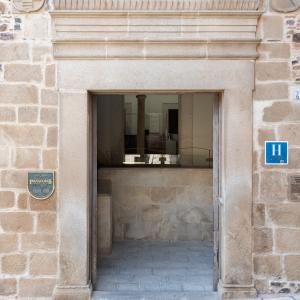Entrada del Parador de Cáceres