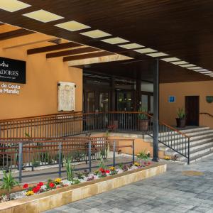Acceso al Parador de Ceuta