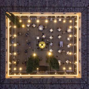 Vista de dron del patio del Parador de Cuenca