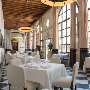 Restaurante en el Claustro del Parador de Cuenca