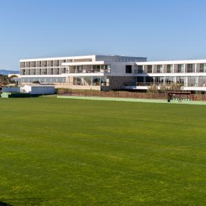 Vista desde el campo de fútbol del Parador de El Saler