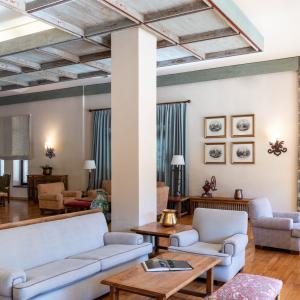 Salón para clientes en el Parador de Fuente Dé